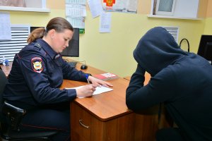 Полицейские Бековского района установили местного жителя, причастного к угону транспортного средства